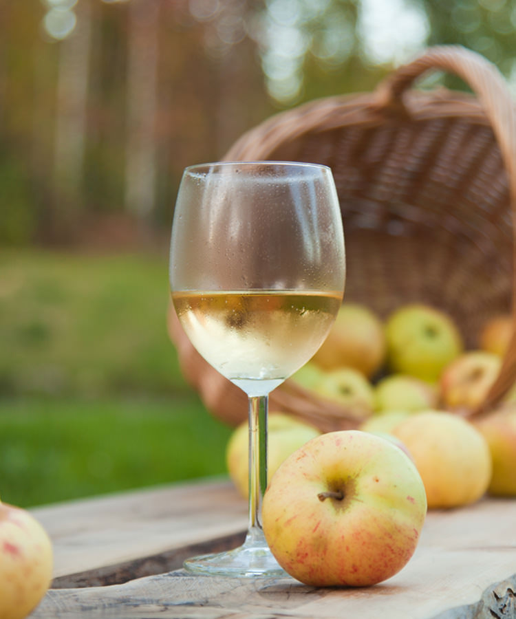 Ask Adam: If a Wine Tastes Like Apples, Does It Have Apples in It?