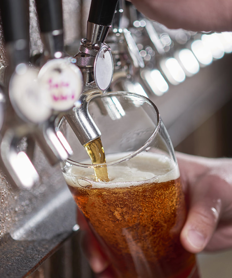 Chain Restaurants Are Now Removing Macro Beer From Their Taps